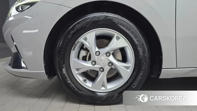 Hyundai Avante (CN7) id 3379730 из Кореи 15