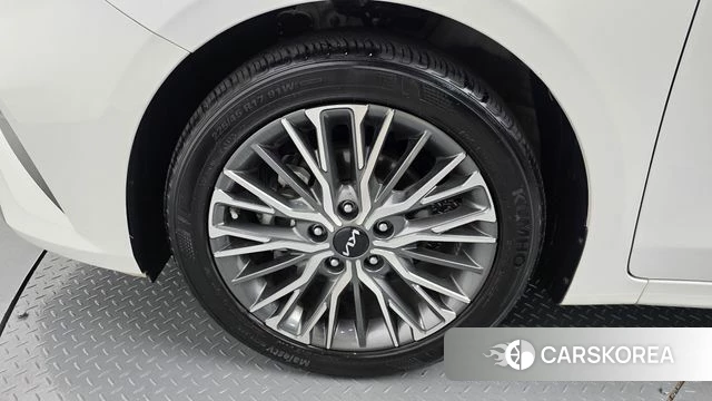 Kia The New K3 2nd generation id 4623557 из Кореи 27