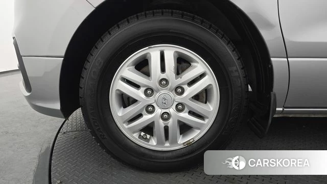 Hyundai The New Grand Starex id 3867316 из Кореи 15