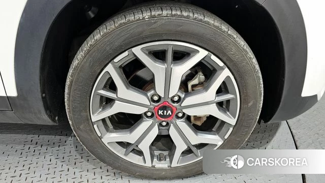 Kia Seltos id 3801119 из Кореи 15