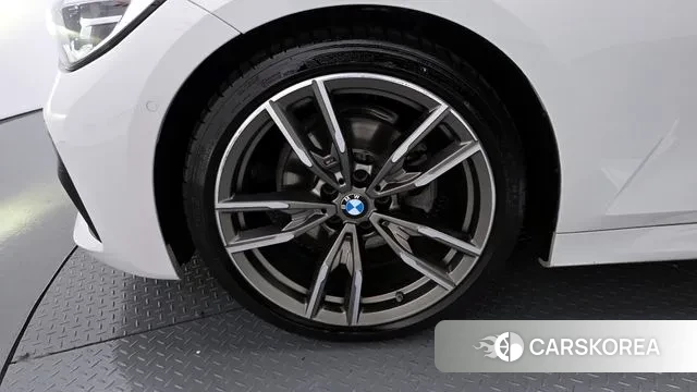 BMW 3 Series (G20) id 3778666 из Кореи 15