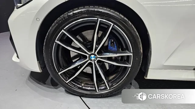 BMW 3 Series (G20) id 3474262 из Кореи 15