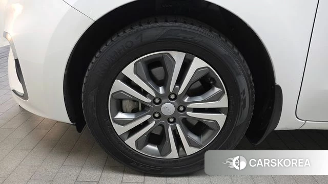 Kia The New Carnival id 3899644 из Кореи 15