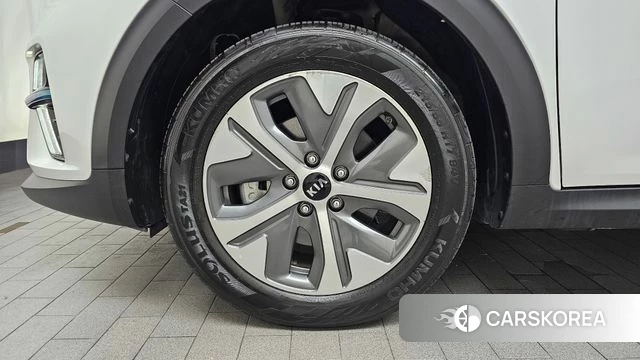 Kia Niro EV id 4435616 из Кореи 25