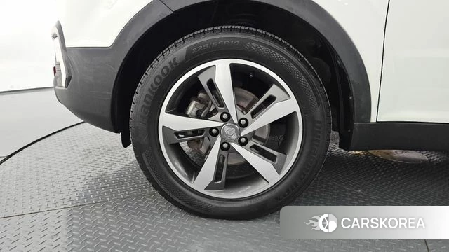 Ssangyong New Style Korando C id 4882744 из Кореи 15