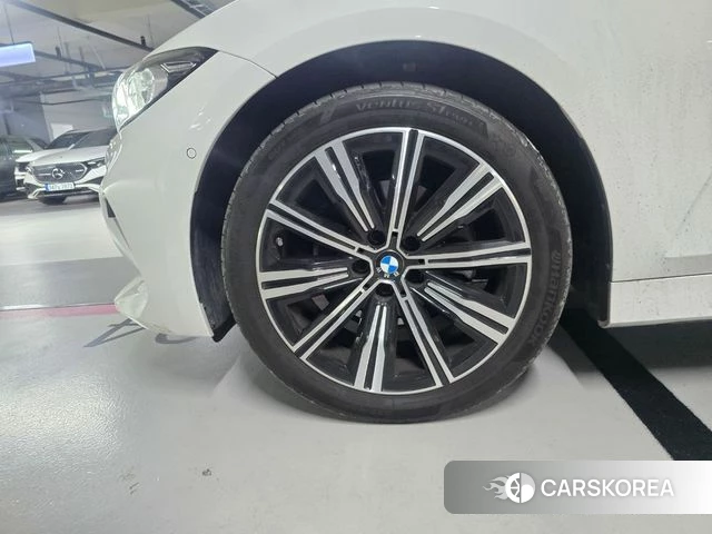 BMW 3 Series (G20) id 3856382 из Кореи 7