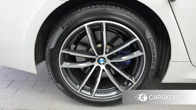 BMW 5 Series (G30) id 4784598 из Кореи 27