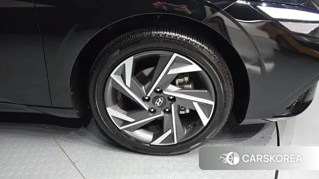 Hyundai The New Avante (CN7) id 3776087 из Кореи 15