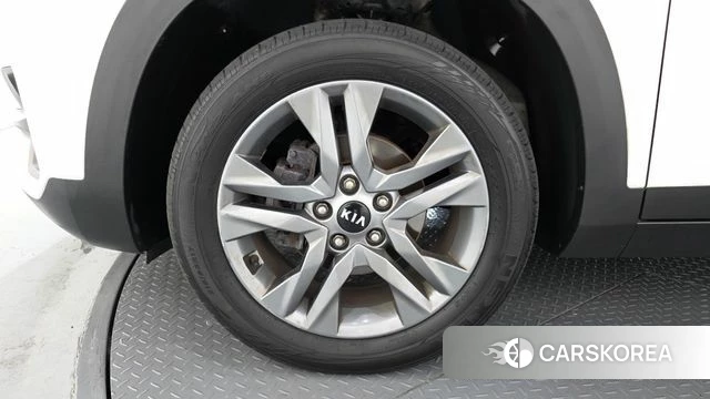 Kia Seltos id 4507577 из Кореи 15