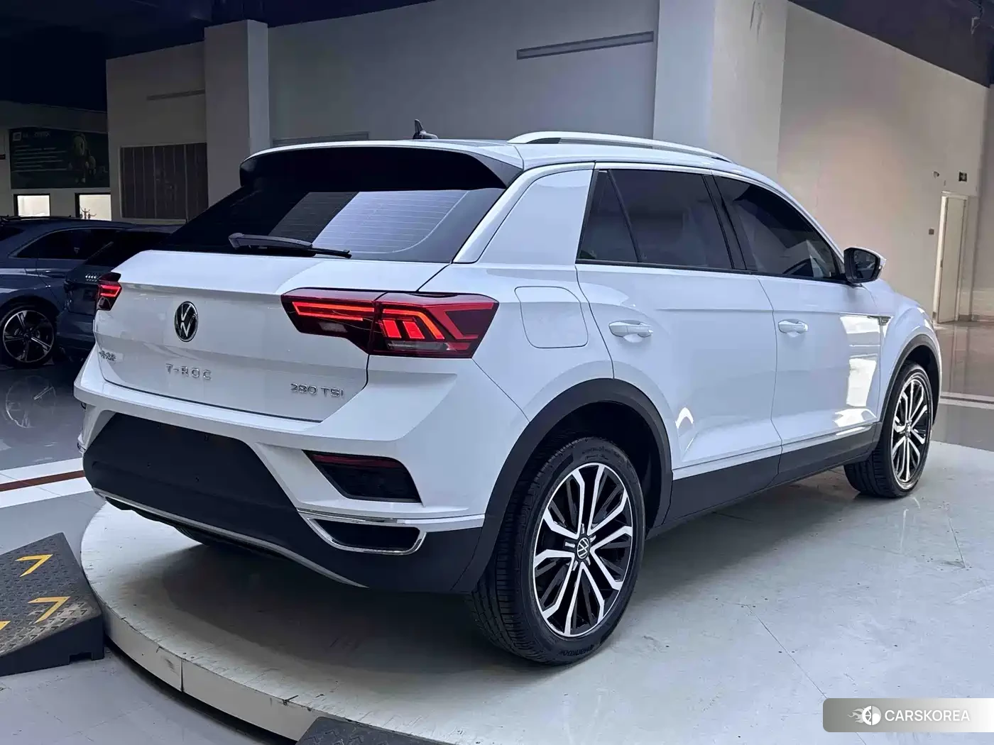 Volkswagen T-Roc id 4659826 из Китая 17