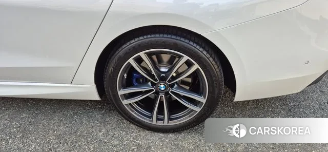 BMW 6 Series GT (G32) 2024 Белый из Кореи, фото 5