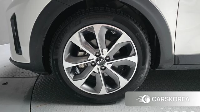 Kia Stonic id 4780330 из Кореи 15