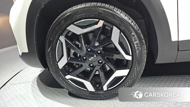 Kia The New Seltos id 4853491 из Кореи 32
