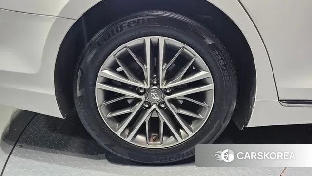 Hyundai Grandeur IG id 3050755 из Кореи 15