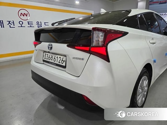 Toyota Prius 4th Generation id 4402997 из Кореи 14