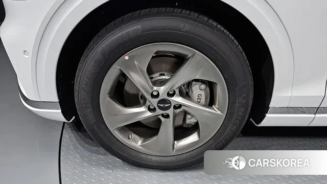 Genesis GV70 id 3288817 из Кореи 15