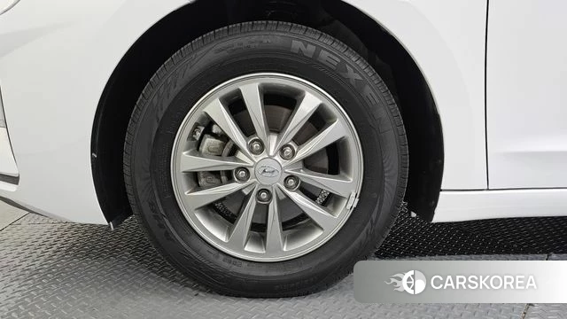 Hyundai The New Avante AD id 4324948 из Кореи 15