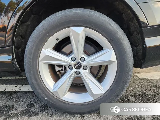 Audi Q7 (4M) id 3411153 из Кореи 14