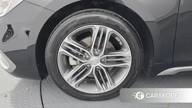 Hyundai Grandeur IG id 3789529 из Кореи 15