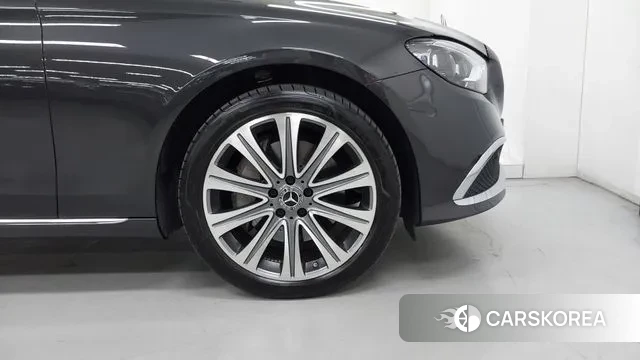 Mercedes-Benz E-Class W213 id 3011591 из Кореи 15