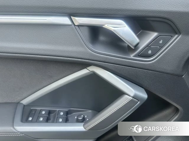 Audi Q3 id 4214555 из Китая 9