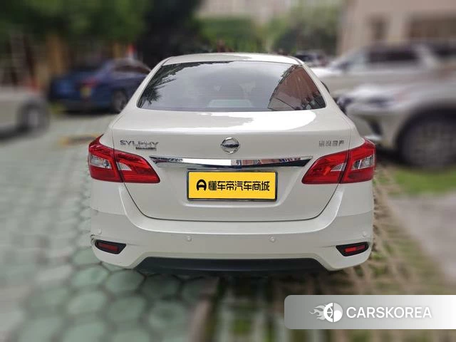 Nissan Xuan Yi 2021 Белый из Китая, фото 5