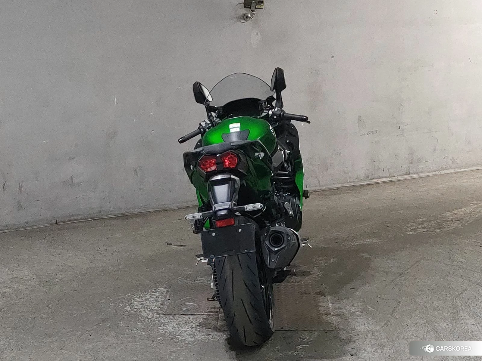 Проданный Kawasaki NINJA H2 SX 2024 из Японии