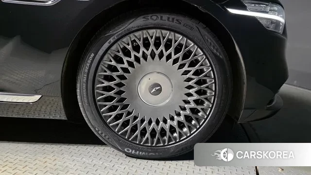 Genesis G90 id 3188188 из Кореи 15