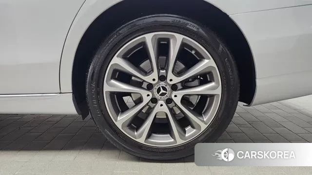 Mercedes-Benz E-Class W213 id 3608218 из Кореи 15