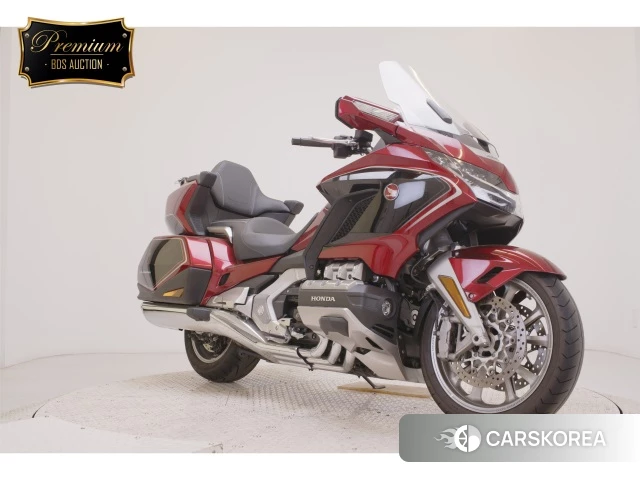 Проданный Honda GL1800 TOUR DCT 2018 из Японии, фото 3