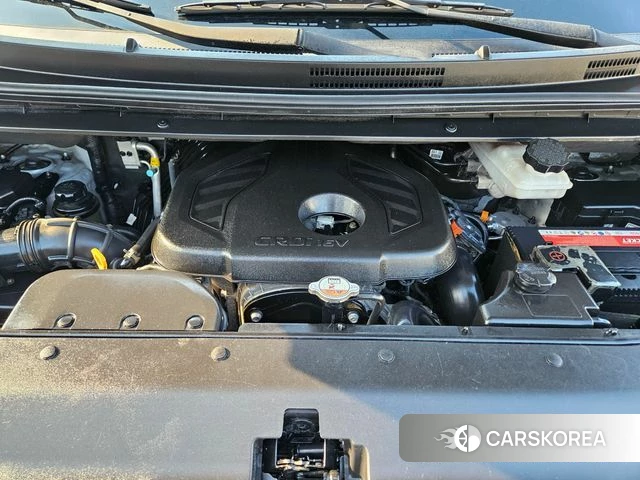 Hyundai The New Grand Starex id 4511686 из Кореи 8