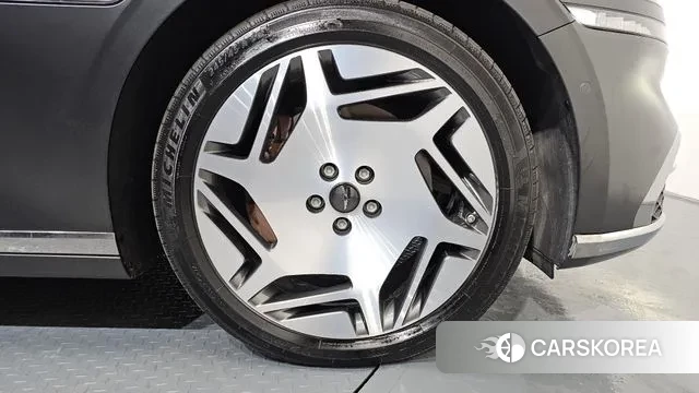 Genesis G90 (RS4) id 3492760 из Кореи 15