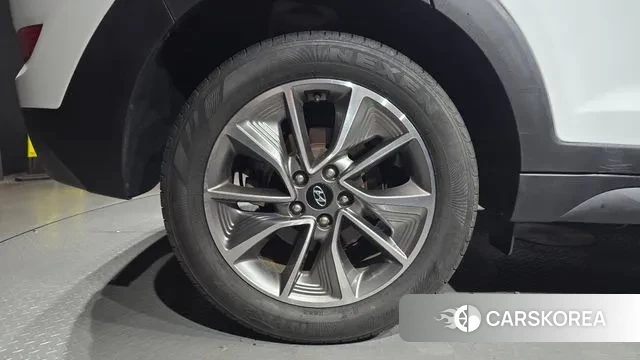 Hyundai All New Tucson id 3176986 из Кореи 15