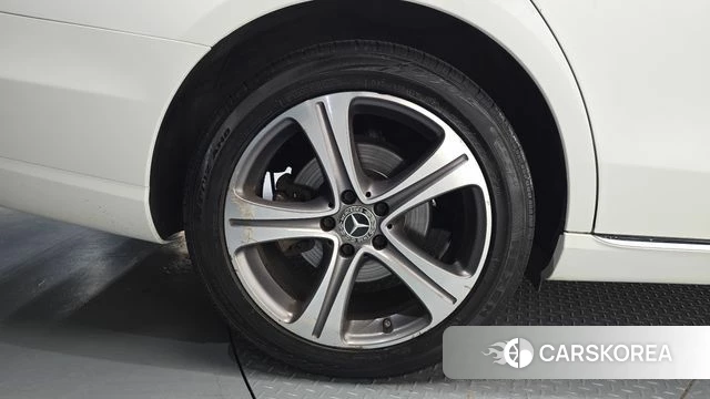 Mercedes-Benz E-Class W213 id 4586925 из Кореи 27
