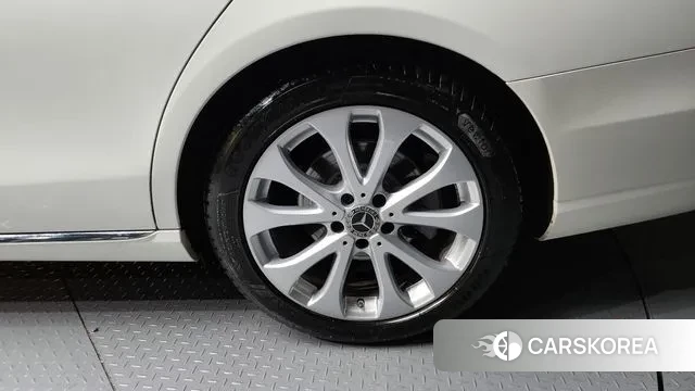 Mercedes-Benz E-Class W213 id 3397117 из Кореи 15