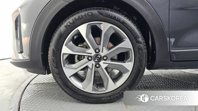 Kia Stonic id 4943895 из Кореи 15