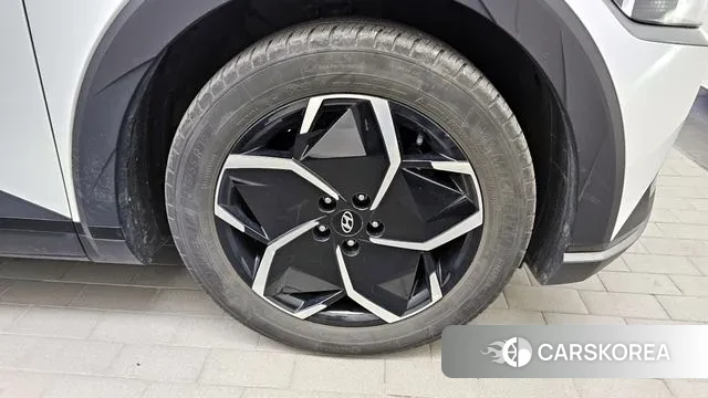 Hyundai Ionic 5 id 3438191 из Кореи 15