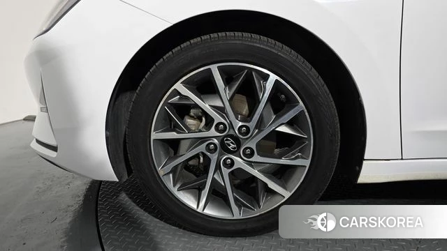 Hyundai The New Avante AD id 4508383 из Кореи 26