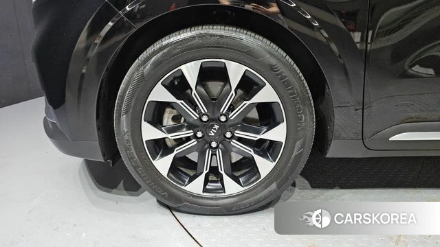 Kia Carnival 4th generation id 4410313 из Кореи 25