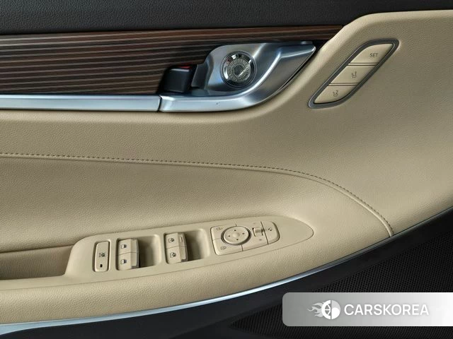 Hyundai Grandeur IG id 3889432 из Кореи 15