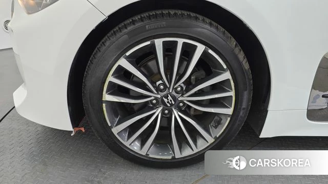 Kia Stinger id 4246294 из Кореи 15