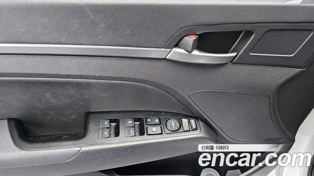 Hyundai Avante AD id 2654410 из Кореи 14