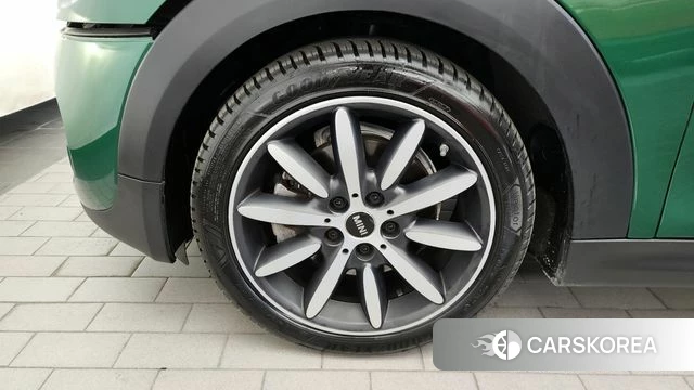 Mini Cooper S Convertible id 4284577 из Кореи 30