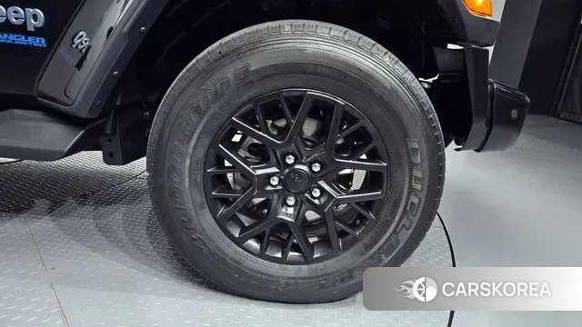 Jeep Wrangler (JL) id 3545178 из Кореи 15