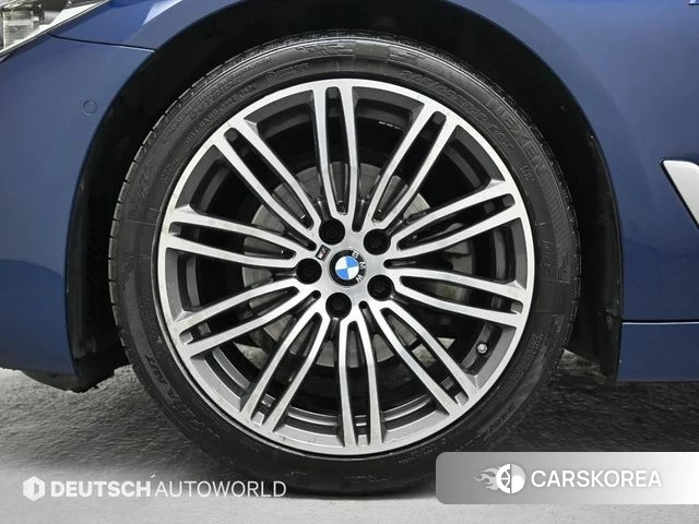 BMW 5 Series (G30) id 4250642 из Кореи 15