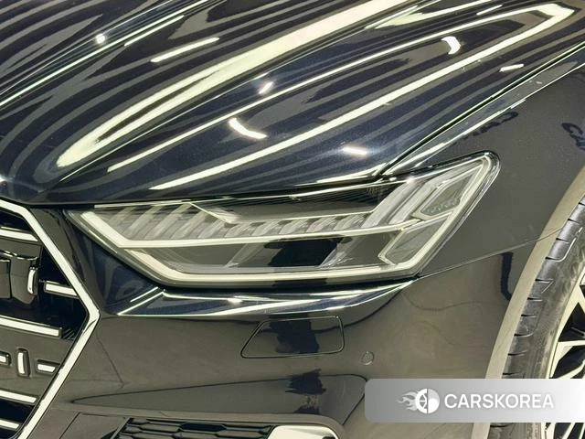 Audi A7L id 3849801 из Китая 25
