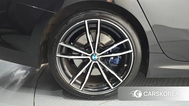 BMW 3 Series (G20) id 4409191 из Кореи 25