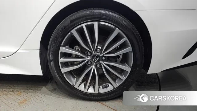 Kia Stinger id 3176094 из Кореи 15