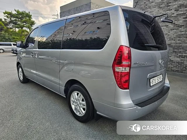 Hyundai The New Grand Starex id 3129069 из Кореи 15