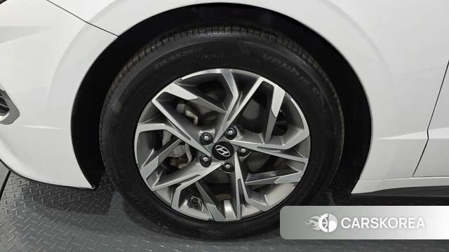 Hyundai Sonata (DN8) id 3916114 из Кореи 15